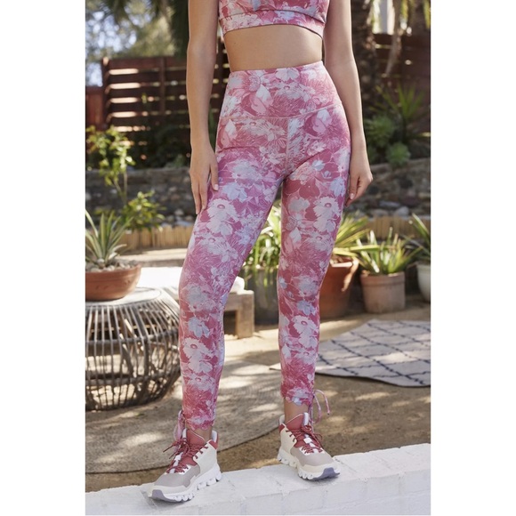 Anthropologie Daily Practice Pink Floral Allie Leggings NWT SZ XS and S - Picture 2 of 11